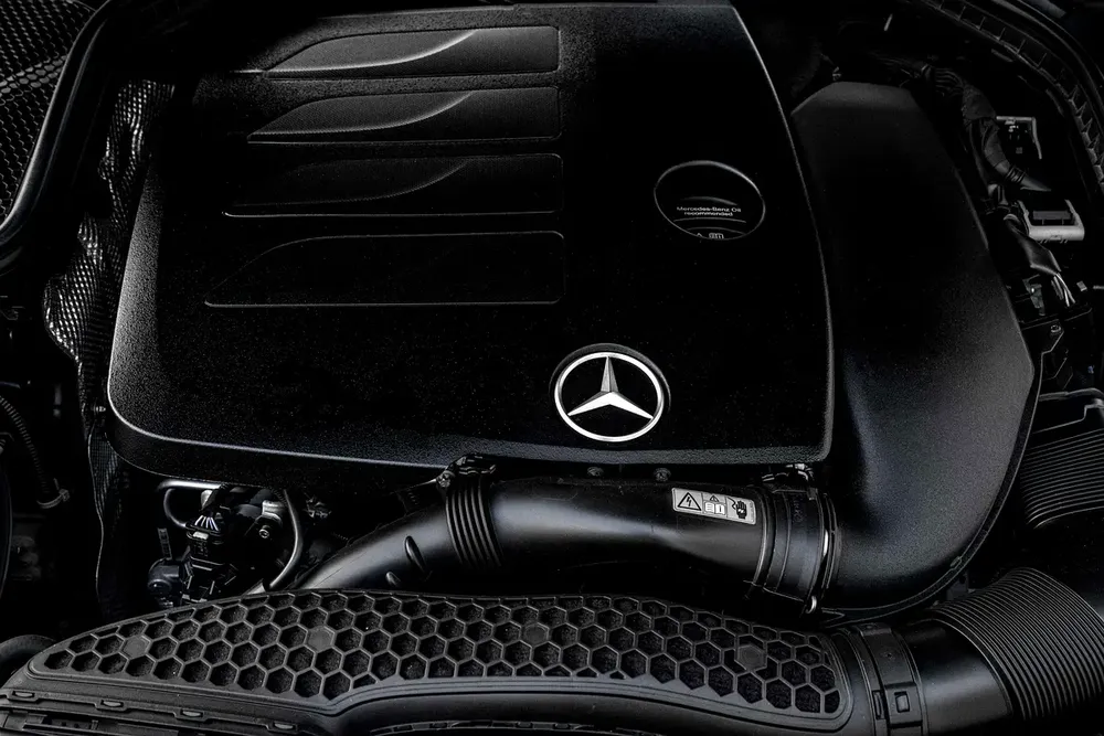 3,036 P.M |  C200 AMG Coupe | 0% Downpayment | LOW KMS! - Image 15