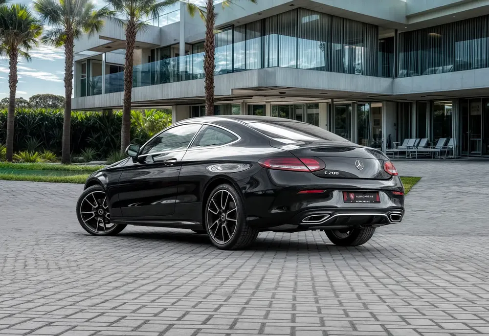 3,036 P.M |  C200 AMG Coupe | 0% Downpayment | LOW KMS! - Image 5