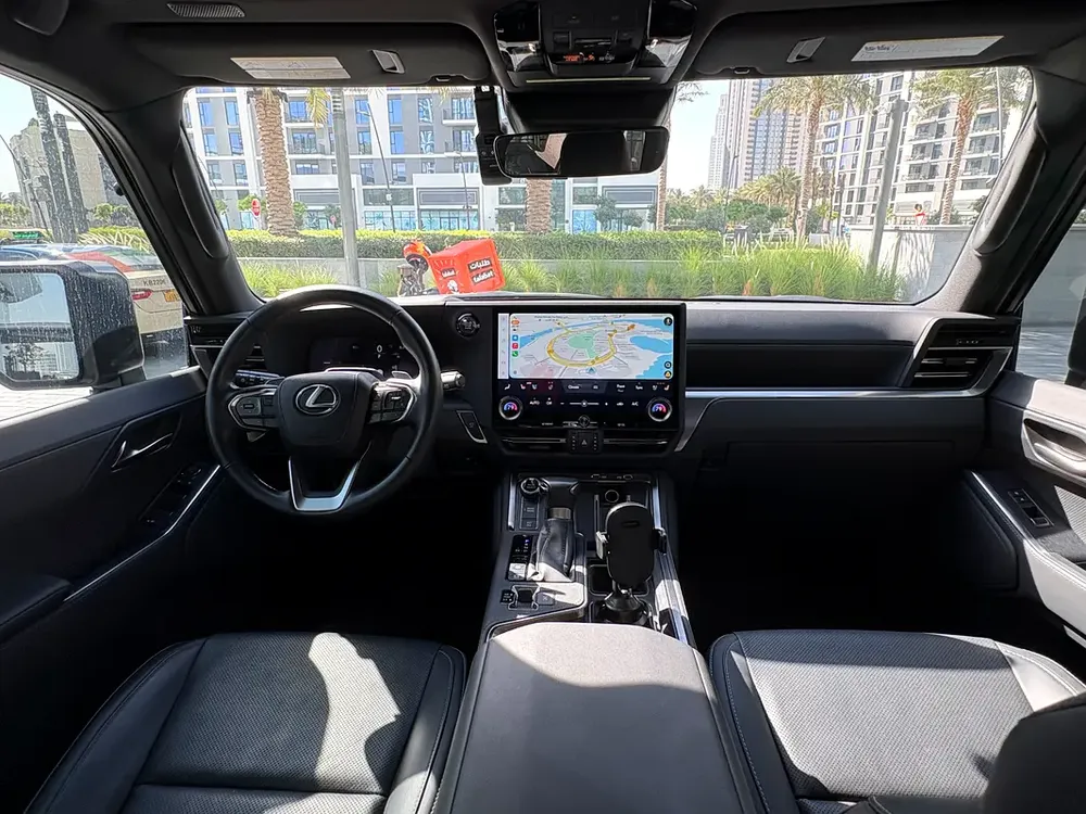 Lexus GX 550 Premium Plus 2024 - Brand New - American Specs - Image 10