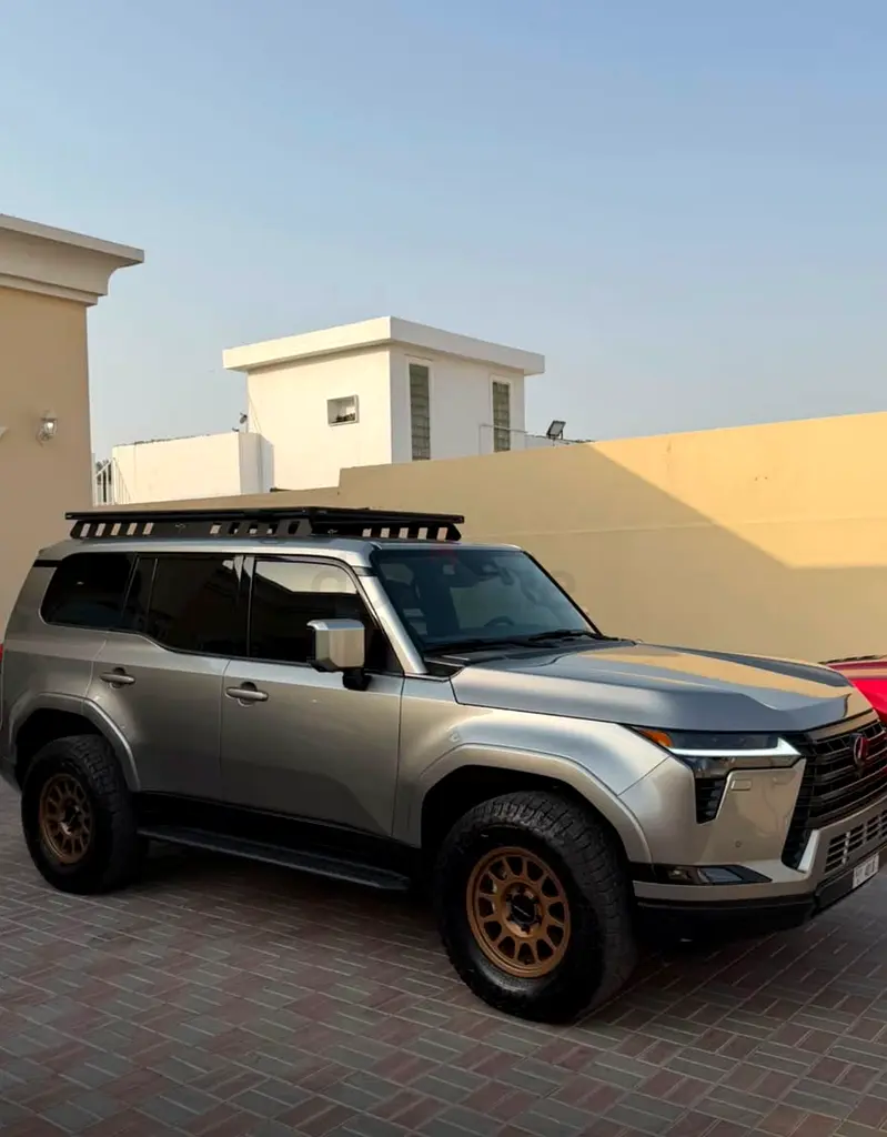 Lexus GX 550 Premium Plus 2024 - Brand New - American Specs - Image 18