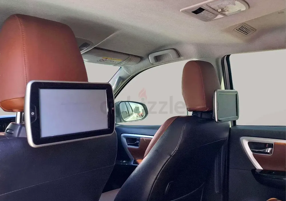 AED 1807/month | 2017 Toyota Fortuner  | GCC Specs | Ref#450391 - Image 13