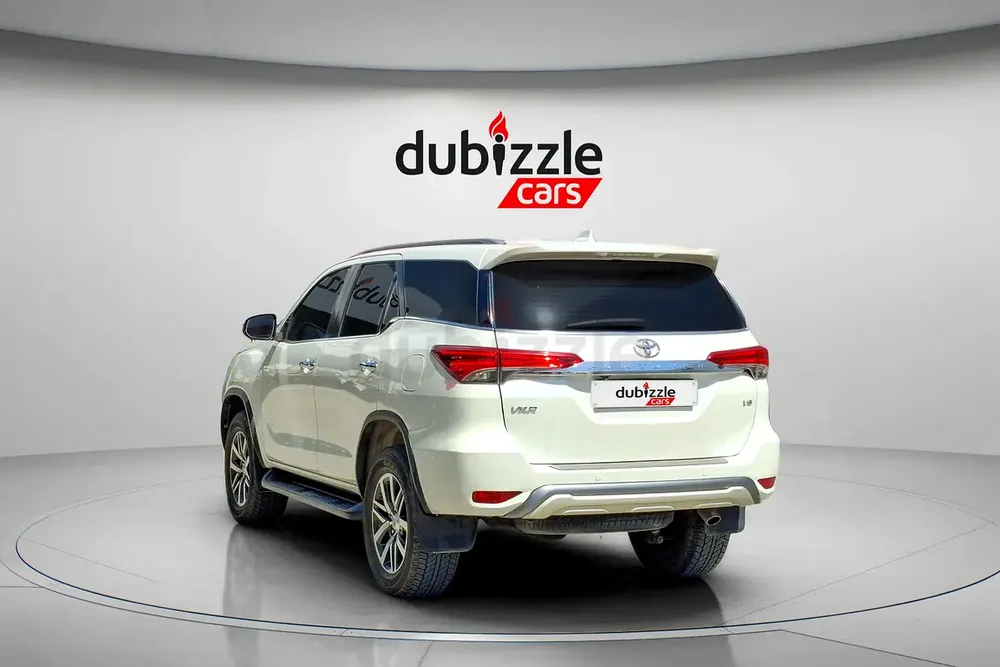 AED 1807/month | 2017 Toyota Fortuner  | GCC Specs | Ref#450391 - Image 8
