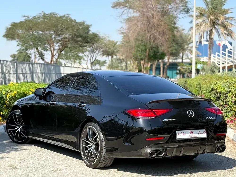 MERCEDES-BENZ CLS-53 AMG 2019 GCC NO PAINT NO ACCIDENTS FULL OPTION - Image 4