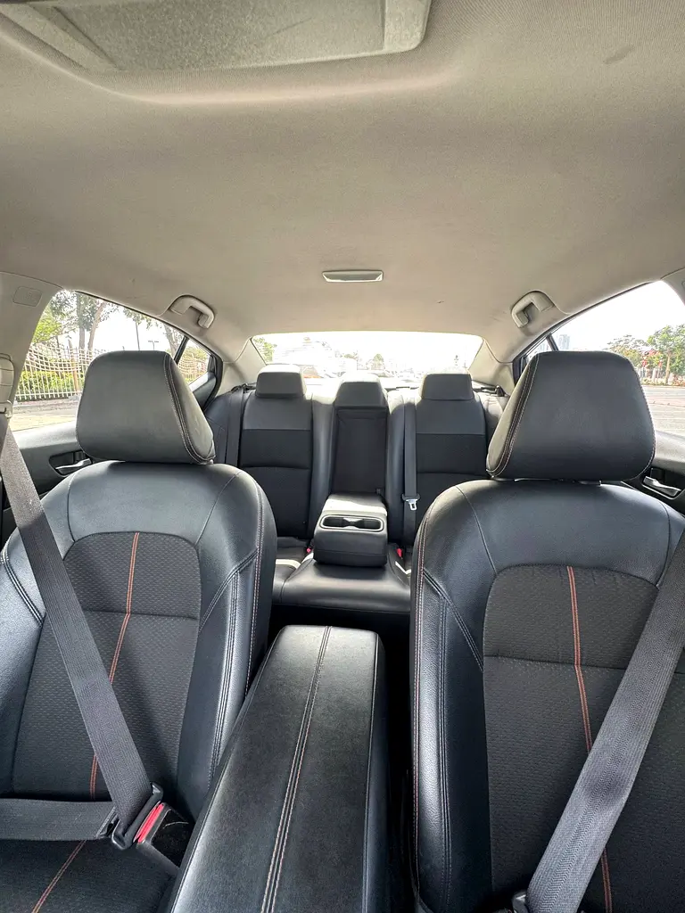 2020 Nissan Altima SR | Sport Edition | Fresh car - Image 10