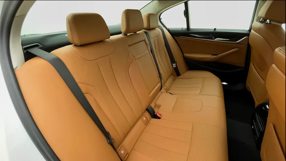AED 1,836/month | 0 DP | Free 1 Year Warranty | Service History | 30 Day Return | BMW 520I 2023 - Image 10