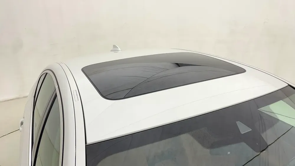 AED 1,836/month | 0 DP | Free 1 Year Warranty | Service History | 30 Day Return | BMW 520I 2023 - Image 12