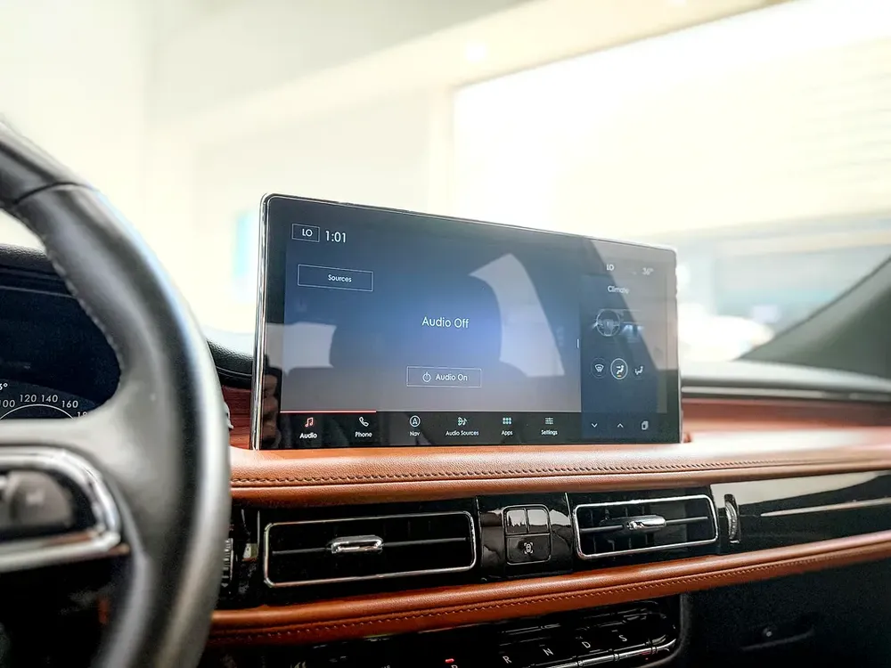 AED 1,480 // 20% DP // 2022 Lincoln Nautilus Reserve II 2.7L V6 - Image 15