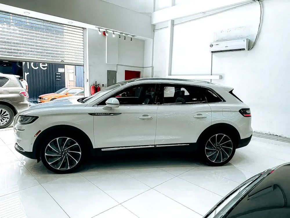 AED 1,480 // 20% DP // 2022 Lincoln Nautilus Reserve II 2.7L V6 - Image 5