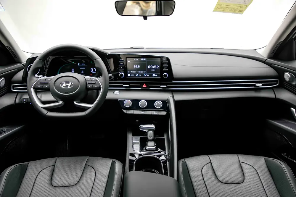 AED 885 Monthly l Hyundai Elantra GLX Elite 1.5L l Zero Down Payment - Image 11