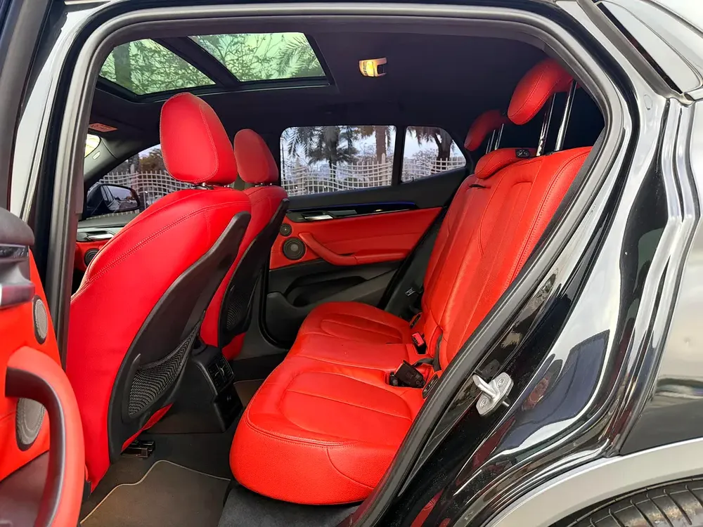 BMW X2 M Sport 2018 / GCC / FULL SERVICE HISTORY / DIRECT LADY OWNER - Image 13