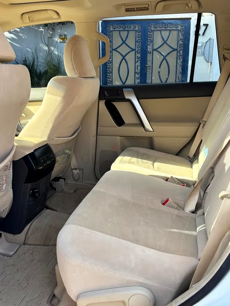 Toyota Prado GXR 2022 GCC Specs - Excellent Condition - Image 5