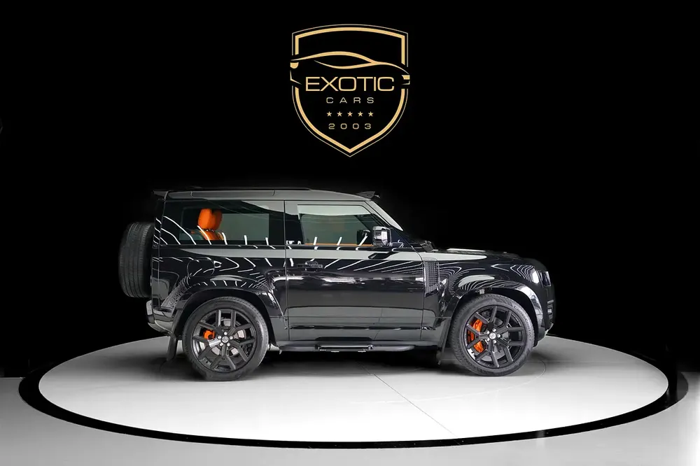 2021 Land Rover Defender 90 HSE | GCC Specs | Low Mileage - Image 4