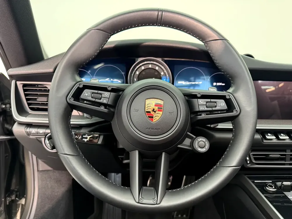 2024 Porsche 911 Carrera 4 convertible | 5,361km | - Image 9