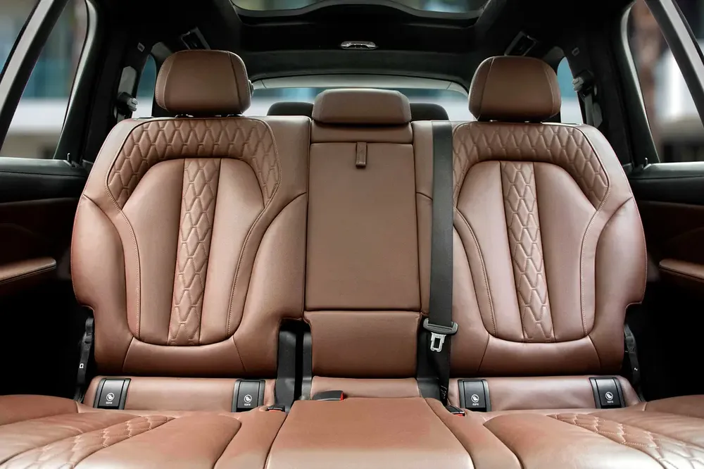 3,525 P.M |  X7 40i M Sport | 0% Downpayment | x7 xDrive40i M Sport  | Full BMW History! - Image 12