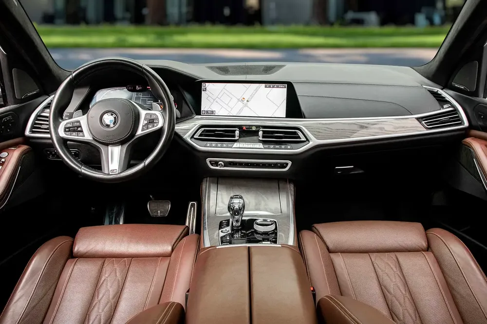 3,525 P.M |  X7 40i M Sport | 0% Downpayment | x7 xDrive40i M Sport  | Full BMW History! - Image 8