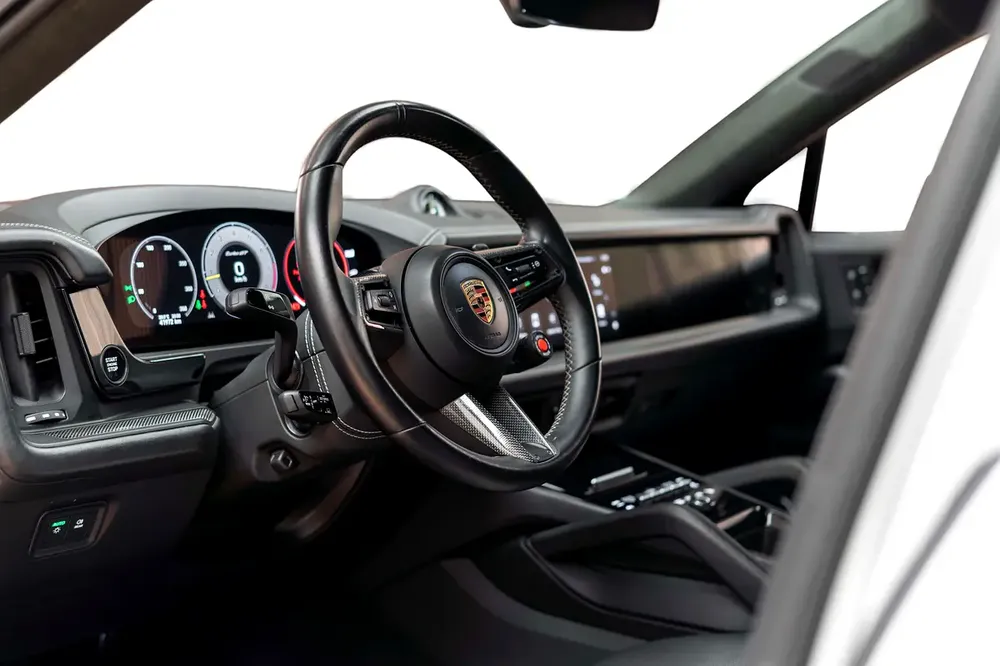 PORSCHE CAYENNE TURBO GT | GCC SPECS | WARRANTY TILL 2027 - Image 14