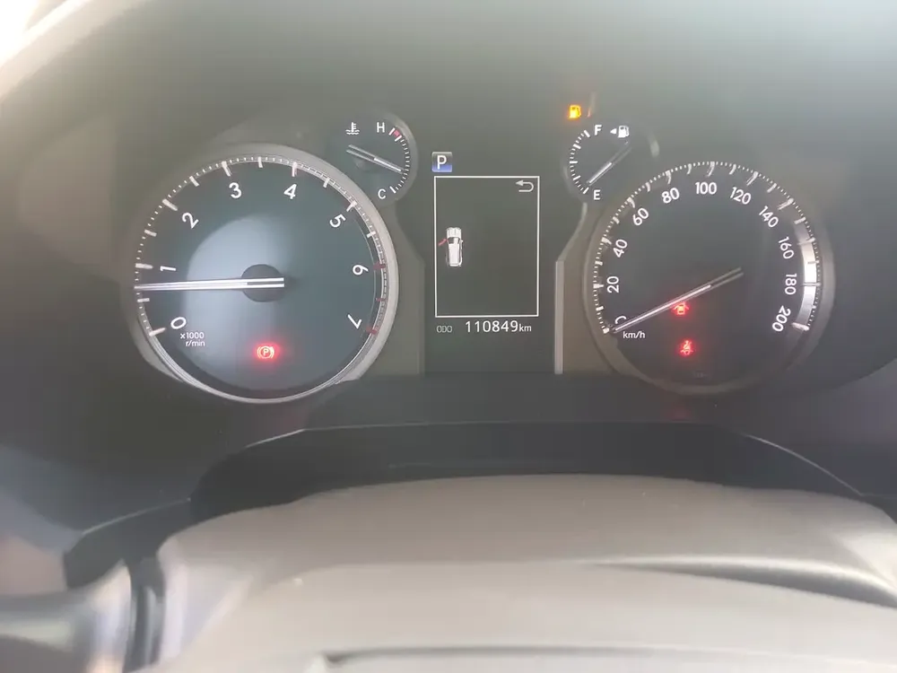 PRADO 2020 VXR V6 4.0L GCC FULL SERVICE+ WARRANTY AL FUTTAIM -NO ACCIDENT 100% NOREPAINT -TOP OPTION - Image 16