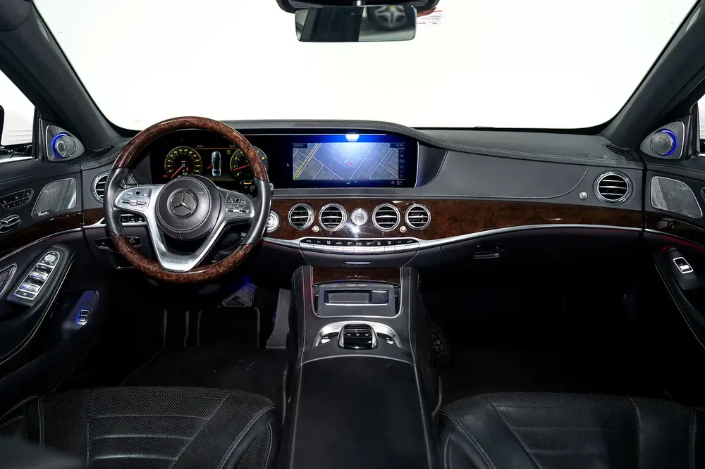 2019 S560 MAYBACH | EXTENDED WHEELBASE | FULL OPTIONS | EXCELLENT CONDITION | - Image 9