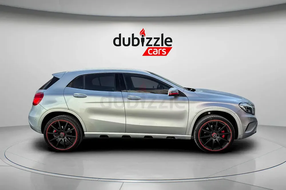 AED 2913/month | 2015 Mercedes-Benz GLA 250 4Matic | GCC Specs | Ref#431507 - Image 4