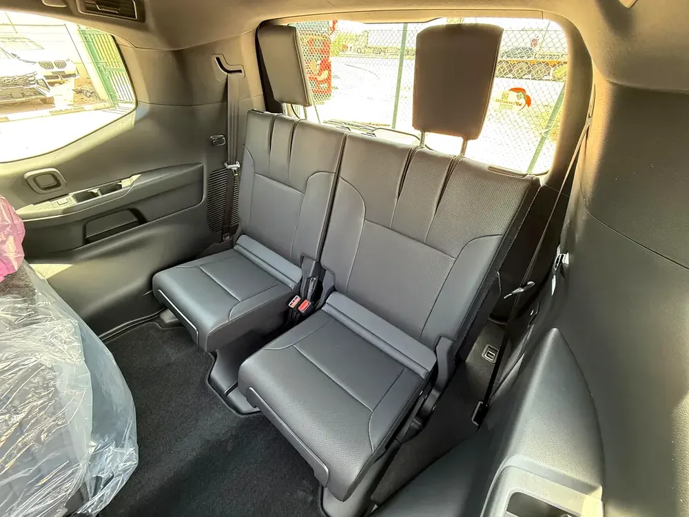Toyota Land Cruiser GXR 2026  3.5L TT - GCC Specs - Brand New! - Image 16