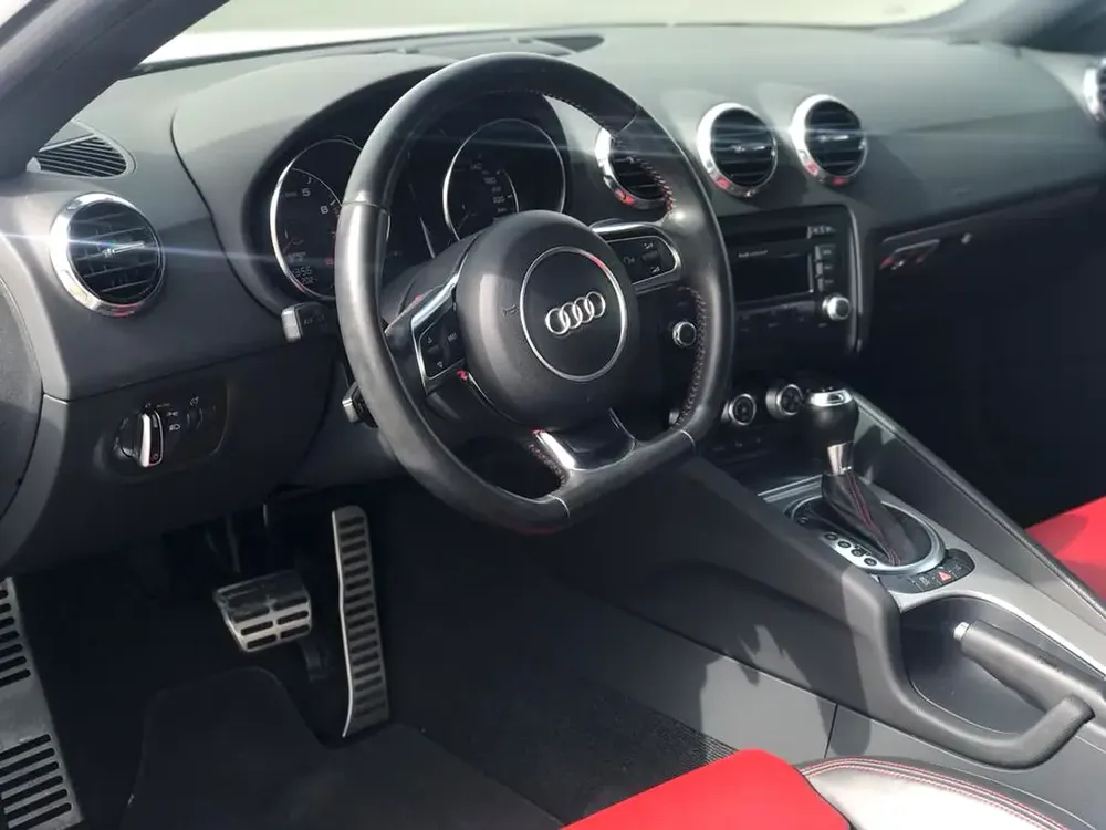 AUDI TT 2.0TURBO GCC IMMACULATE CONDITION FULL SERVICE HISTORY - Image 8