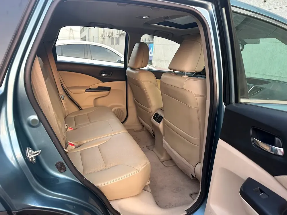 HONDA CRV 2015 GCC EXL FULL OPTION GOOD CONDITION CAR - Image 8