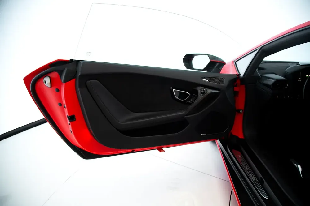 HURACAN EVO | FLUO CAPSULE | CARBON INTERIOR | MATT ORANGE | WARRANTY AVAILABLE - Image 9