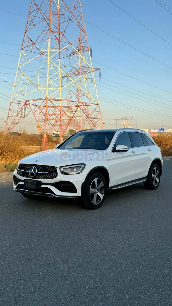 Mercedes GLC 300 - Image 4