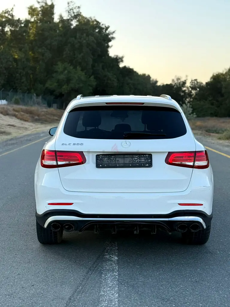 Mercedes GLC 300 - Image 5