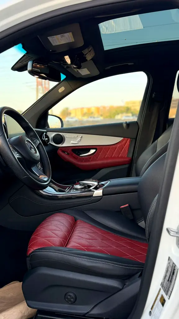 Mercedes GLC 300 - Image 9