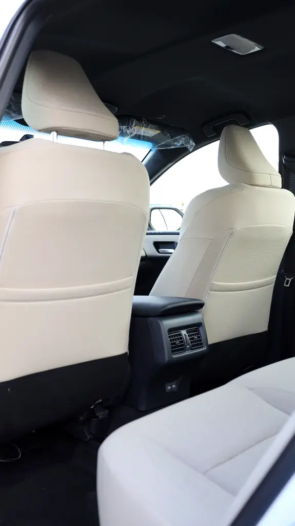 2025 Toyota Camry E - GCC Specs - Brand New - Image 15