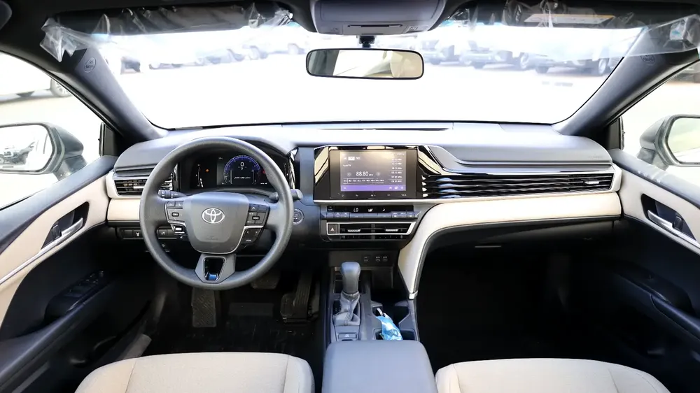 2025 Toyota Camry E - GCC Specs - Brand New - Image 17