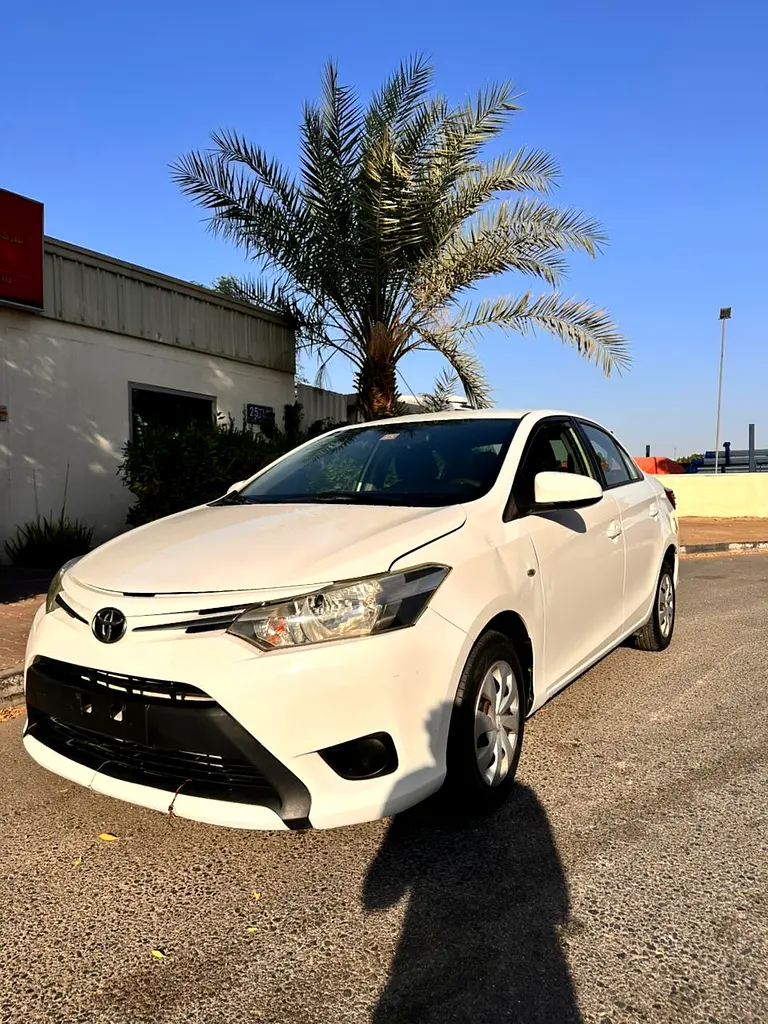 Toyota Yaris 2017 SE | GCC Specs | Well Maintained - Image 4