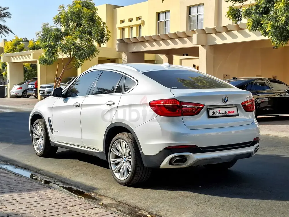 AED 1292/month | 2018 BMW X6 Xdrive35i | GCC Specs | Ref#358424 - Image 8