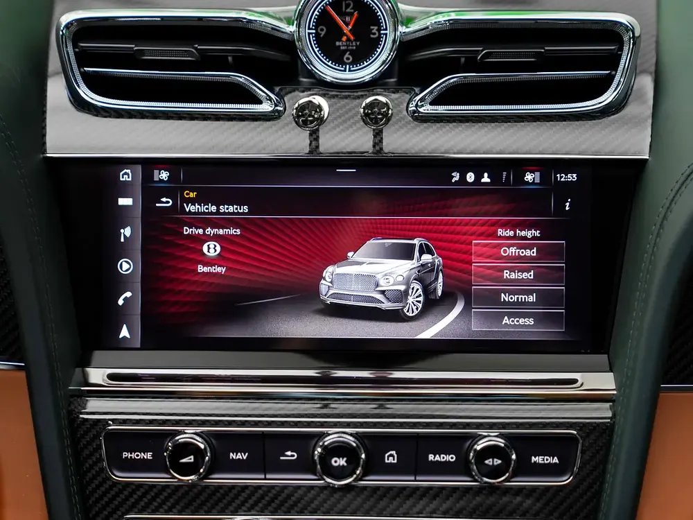 2022 BENTAYGA BLACKLINE - TOURING PACKAGE - MULLINER - CARBON PACKAGE WITH NAIM - Image 11