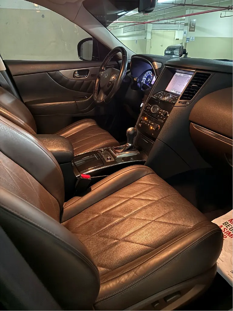 2018 Infiniti QX70 Top Of The Range | GCC Specs | Mint Condition - Image 7
