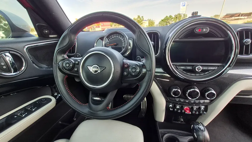 MINI COOPER COUNTRYMAN, 2018 GCC SPEC, 174000 KM DRIVEN,  AGENCY MAINTAINED ,ALL WHE - Image 15