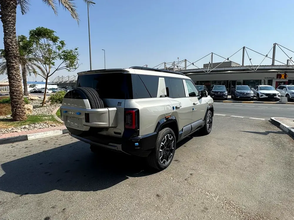 BYD Leopard 8 - Expected 2026 - Brand New - Chinese Specs - Image 5