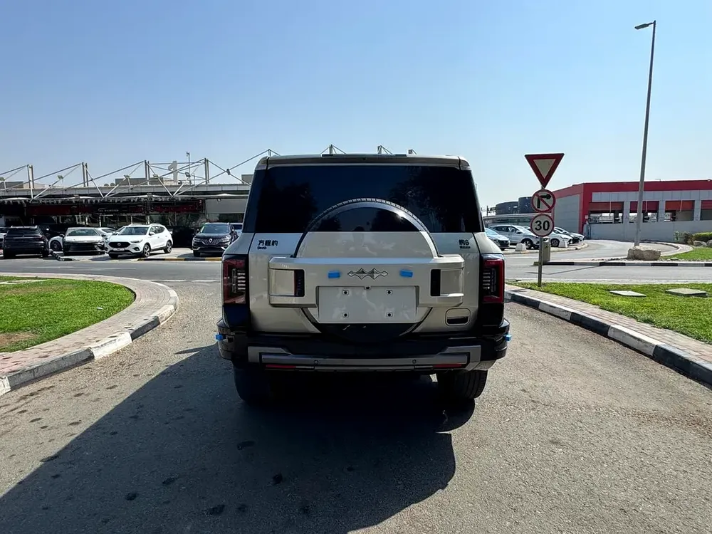 BYD Leopard 8 - Expected 2026 - Brand New - Chinese Specs - Image 6