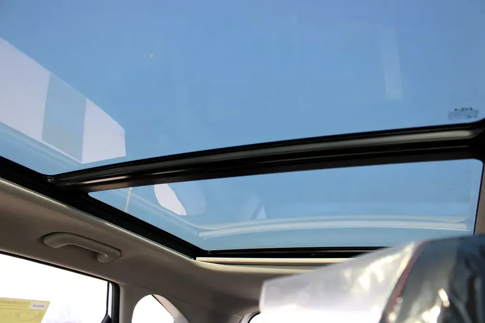 Kia Seltos 2025 Chinese Specs Base Model - Image 11