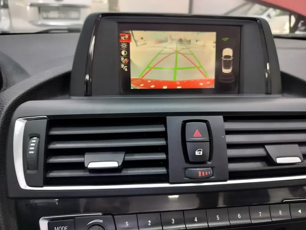BMW 2-Series 220i Convertible 2016 - GCC Specs - Lady Driven - Image 12