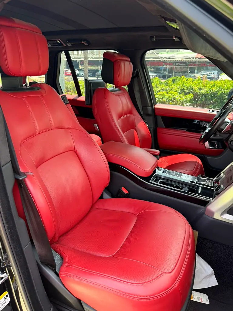 land rover - Image 18