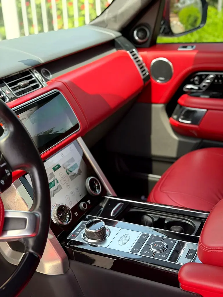 land rover - Image 8