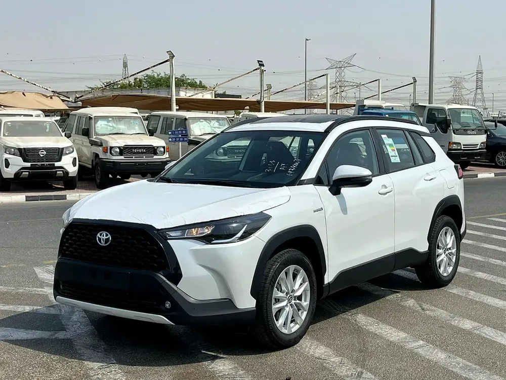 Toyota Crolla Cross 2024 GCC 1.8 Hybrid - Image 5