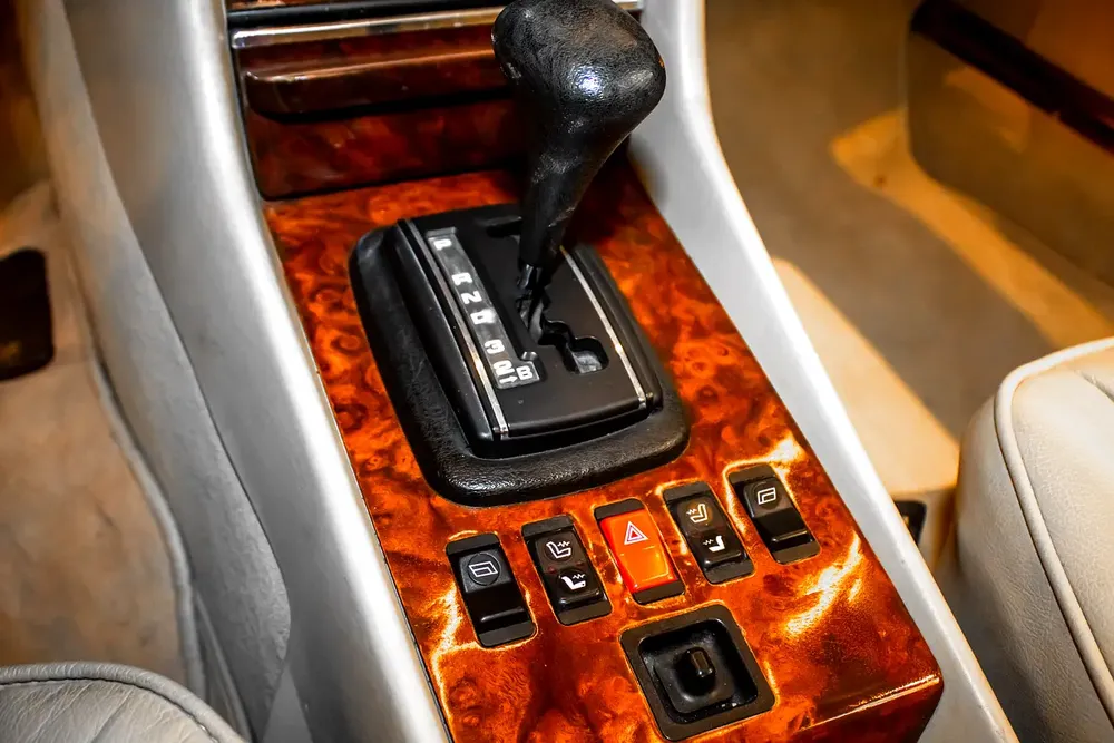 Mercedes SL 500 - Image 11