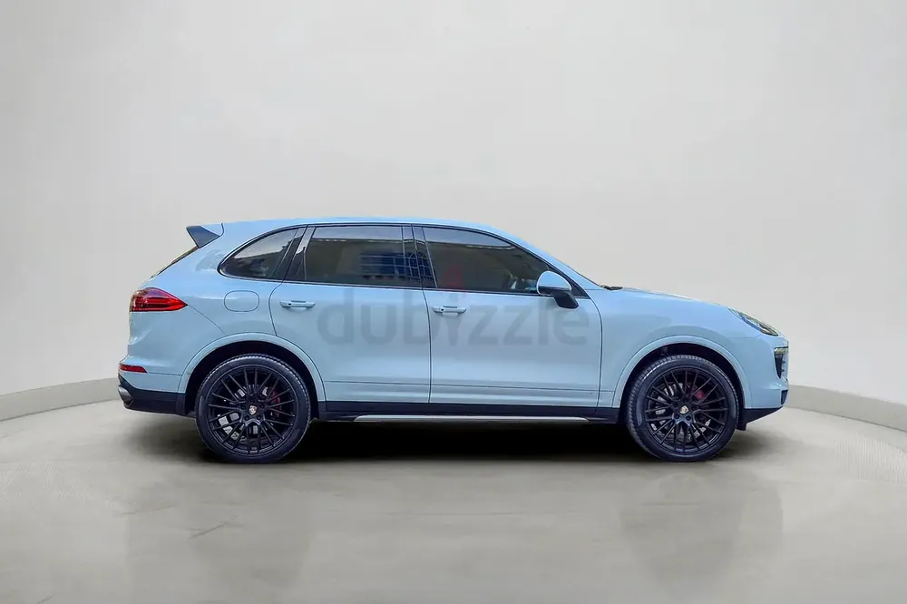 2018 Porsche Cayenne Standard 3.6L | GCC Specifications - Image 4
