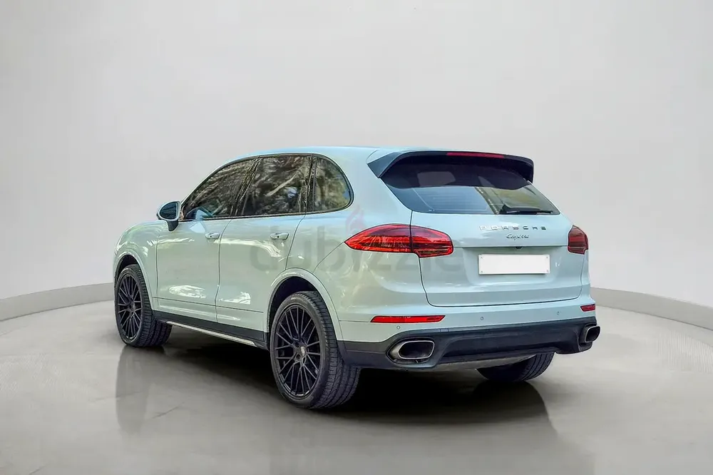 2018 Porsche Cayenne Standard 3.6L | GCC Specifications - Image 8