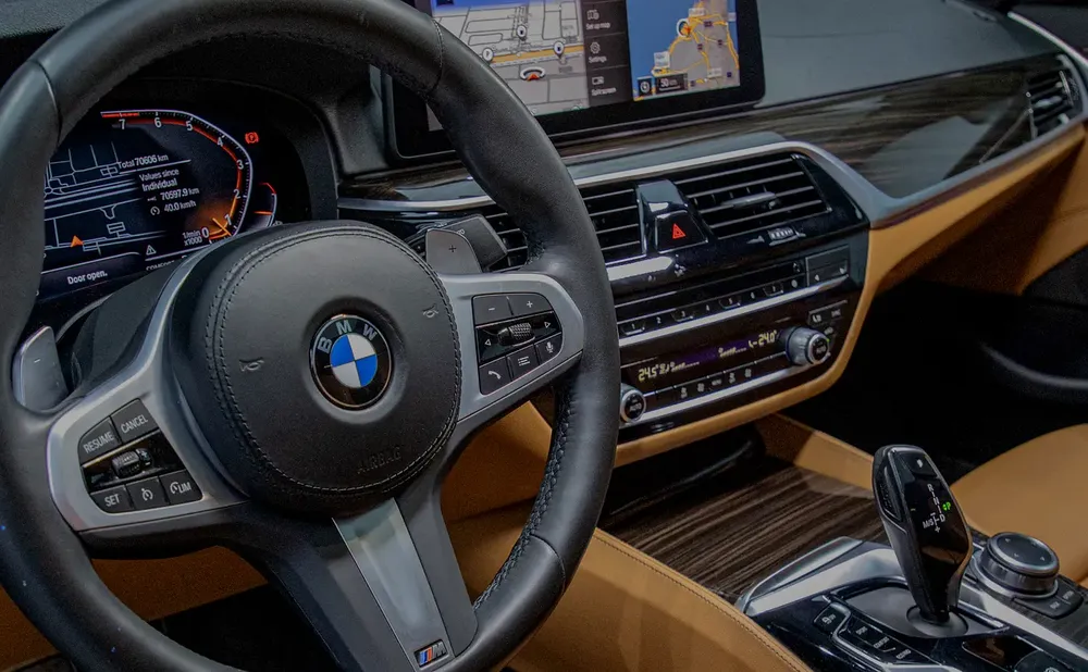 M-Sport • FDSH • BMW Service + Warranty 2027 • GCC - Image 11