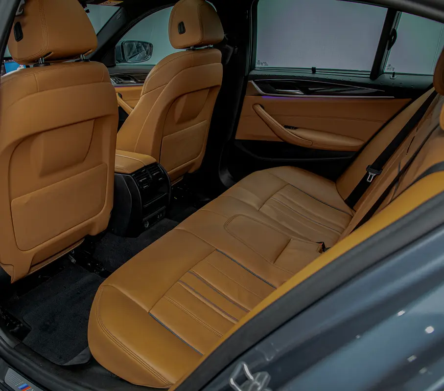 M-Sport • FDSH • BMW Service + Warranty 2027 • GCC - Image 15