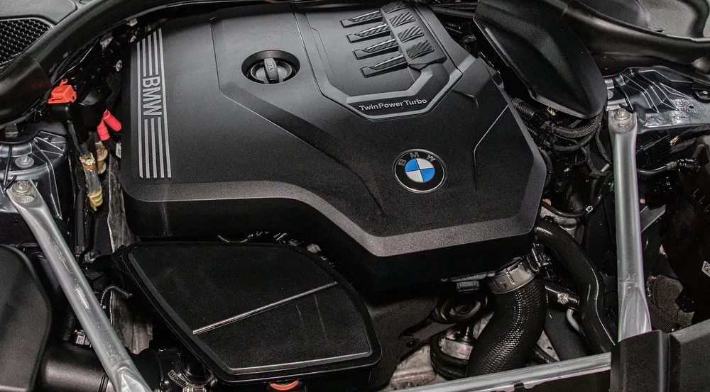 M-Sport • FDSH • BMW Service + Warranty 2027 • GCC - Image 19